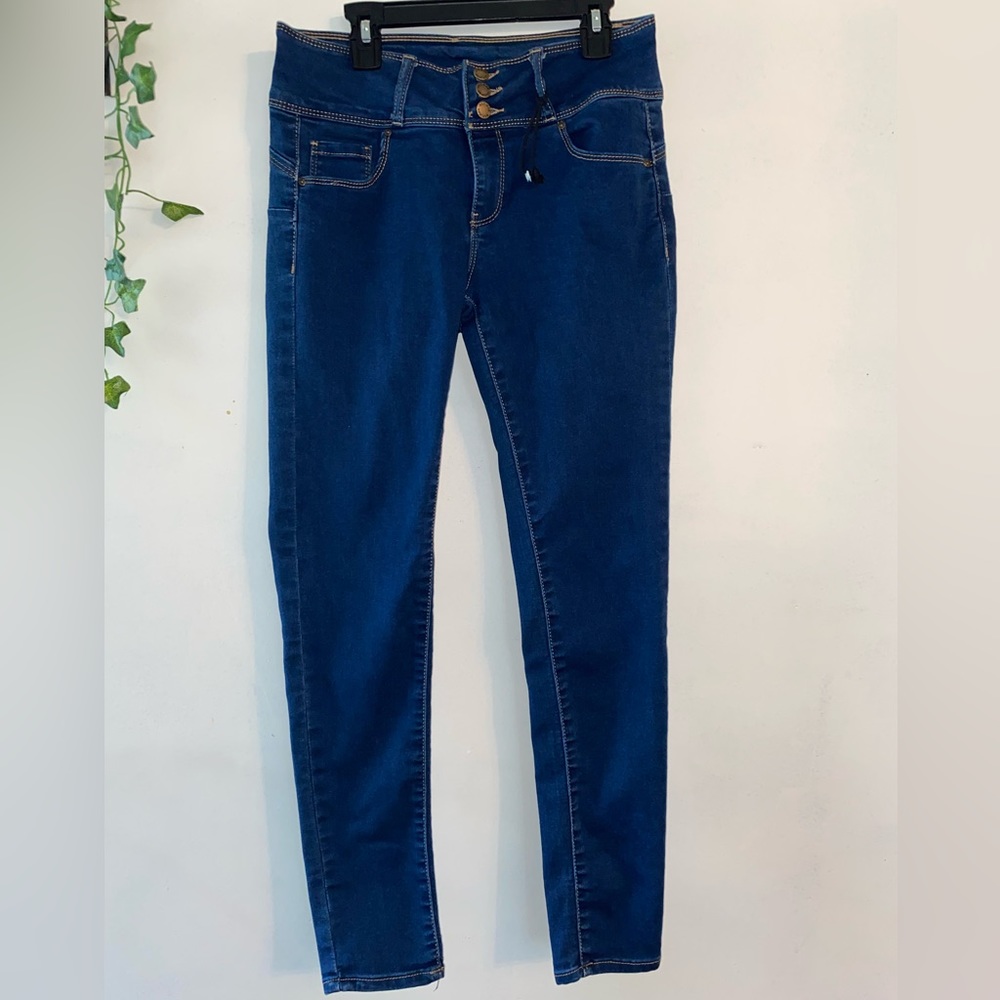 Jeans by WAX JEAN